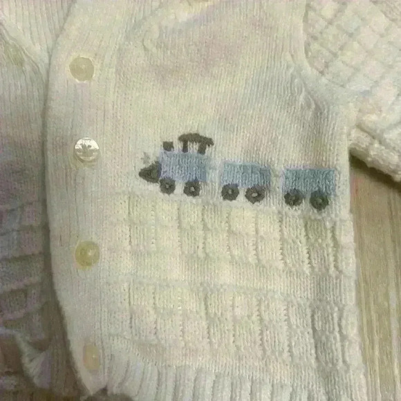 Janie and Jack knit layette size 3-6 months - Picture 2 of 3